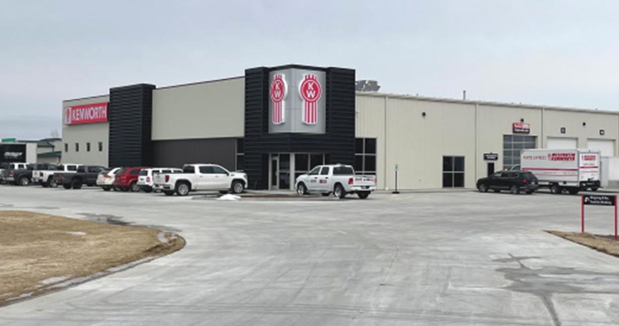 New Wisconsin Kenworth Dealership Now Open in Fond du Lac