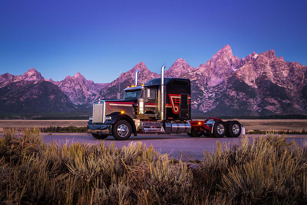 Kenworth Celebrates 100 Years with Special Edition Models