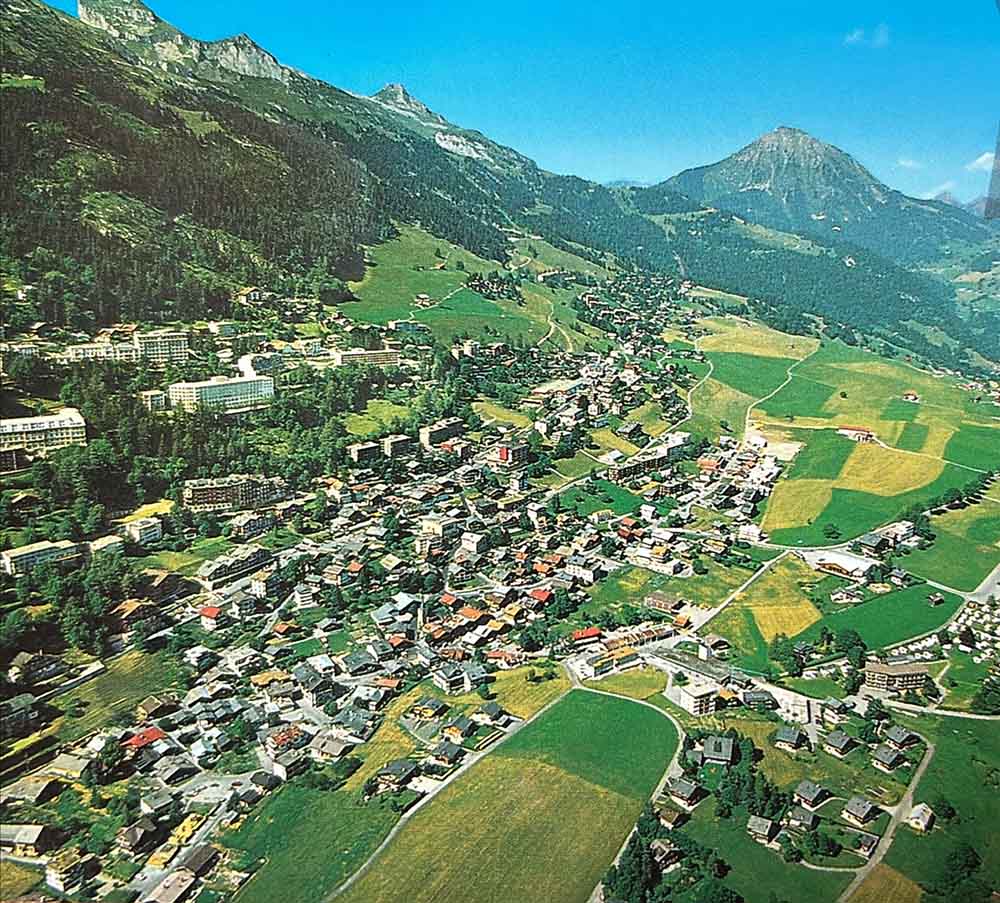 Leysin village